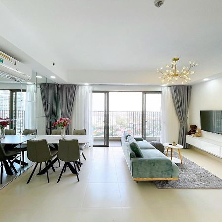הו צ'י מין סיטי River Inn Apartment With Pool & Gym מראה חיצוני תמונה